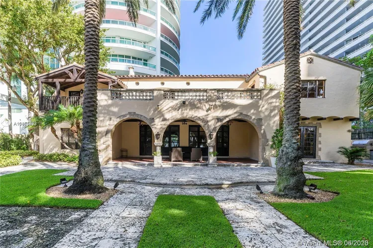 Santa Maria #906 image #35