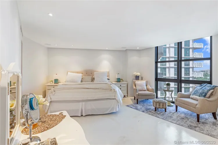 Towers of Key Biscayne #F604 image #8