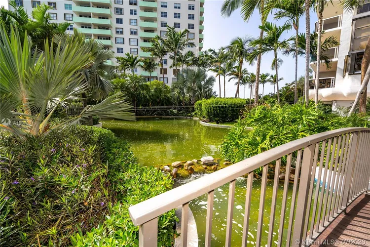 Nine Island Avenue #1108 image #28