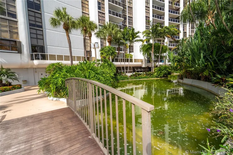 Nine Island Avenue #1108 image #29
