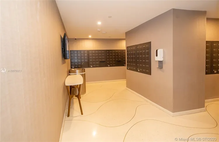 Nine Island Avenue #1108 image #32