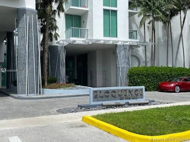 Eloquence on the Bay #306 image #12