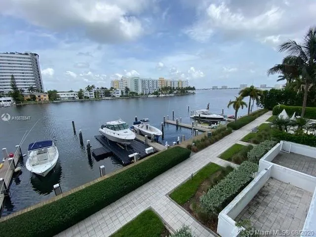 Eloquence on the Bay #306 image #19