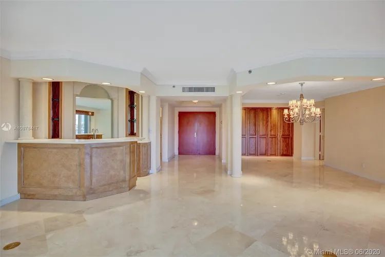 Williams Island 7000 #101 image #12