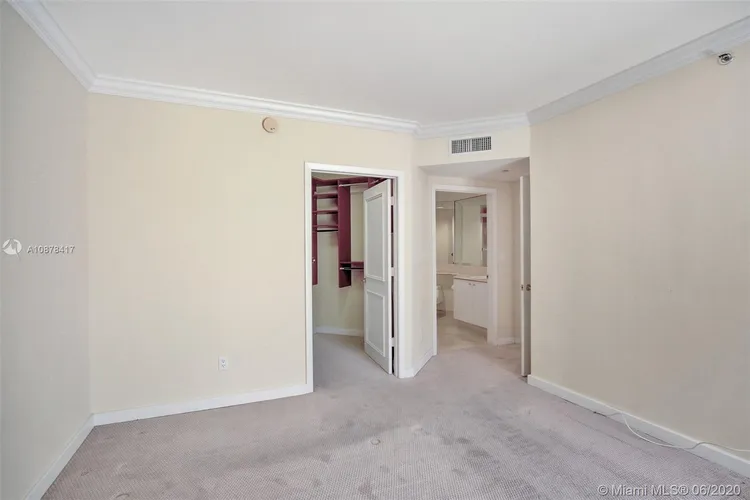 Williams Island 7000 #101 image #23