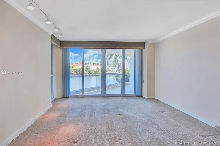 Williams Island 7000 #101 image #33