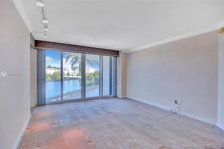 Williams Island 7000 #101 image #34