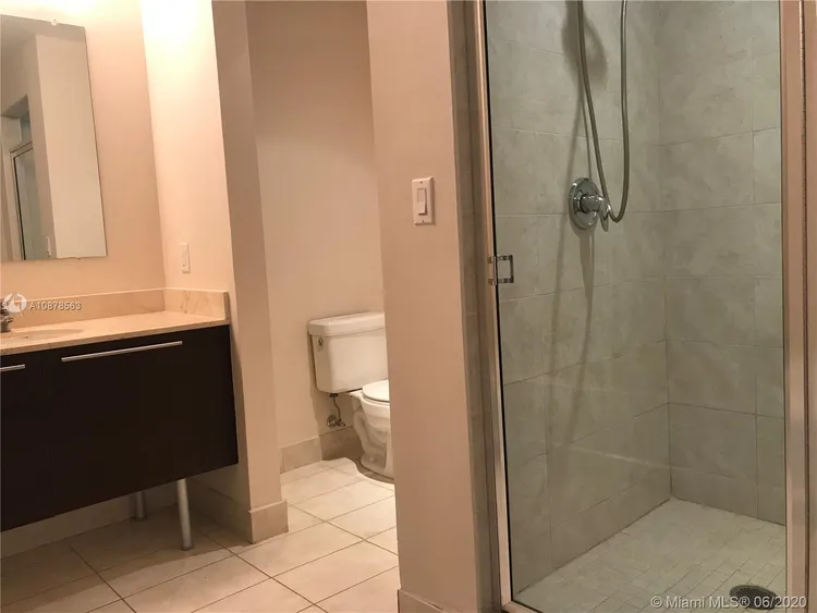 Quantum on the Bay #4214 image #12