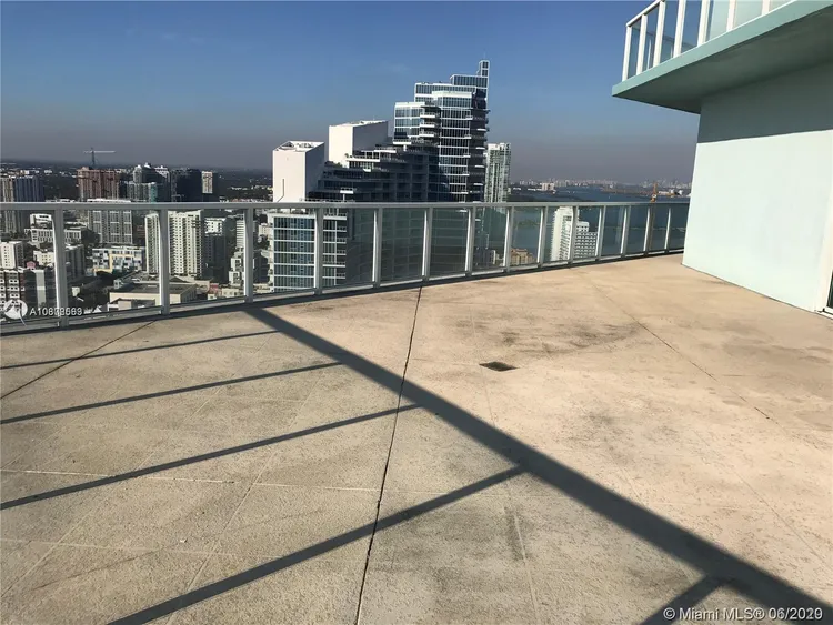 Quantum on the Bay #4214 image #16