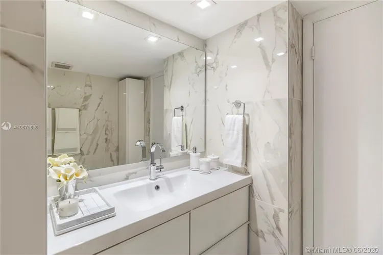 Atlantis on Brickell #1605 image #13