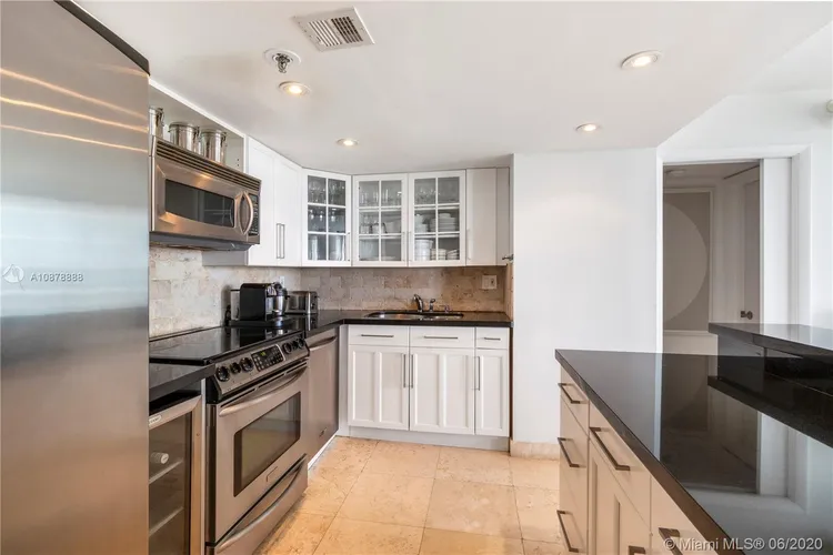 Atlantis on Brickell #1605 image #7