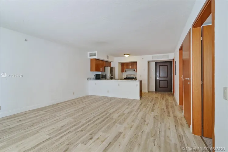 Spiaggia #404 image #7