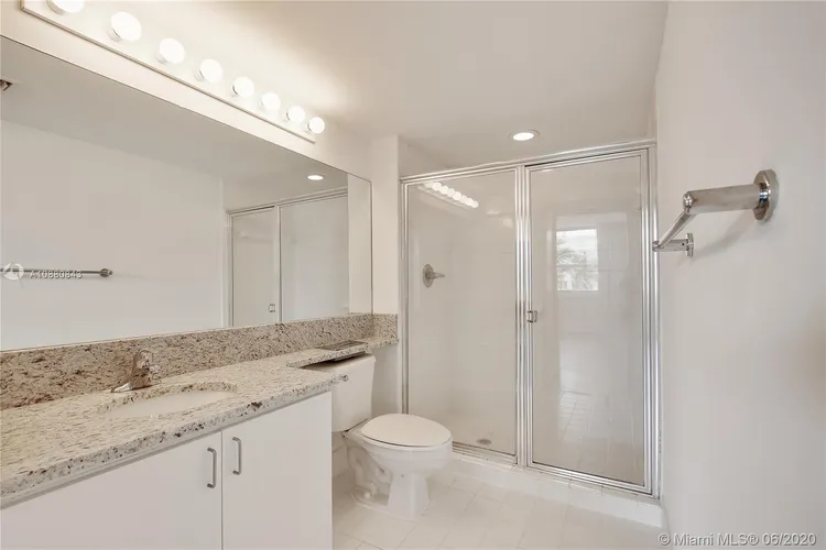 Yacht Club at Brickell #2402 image #14