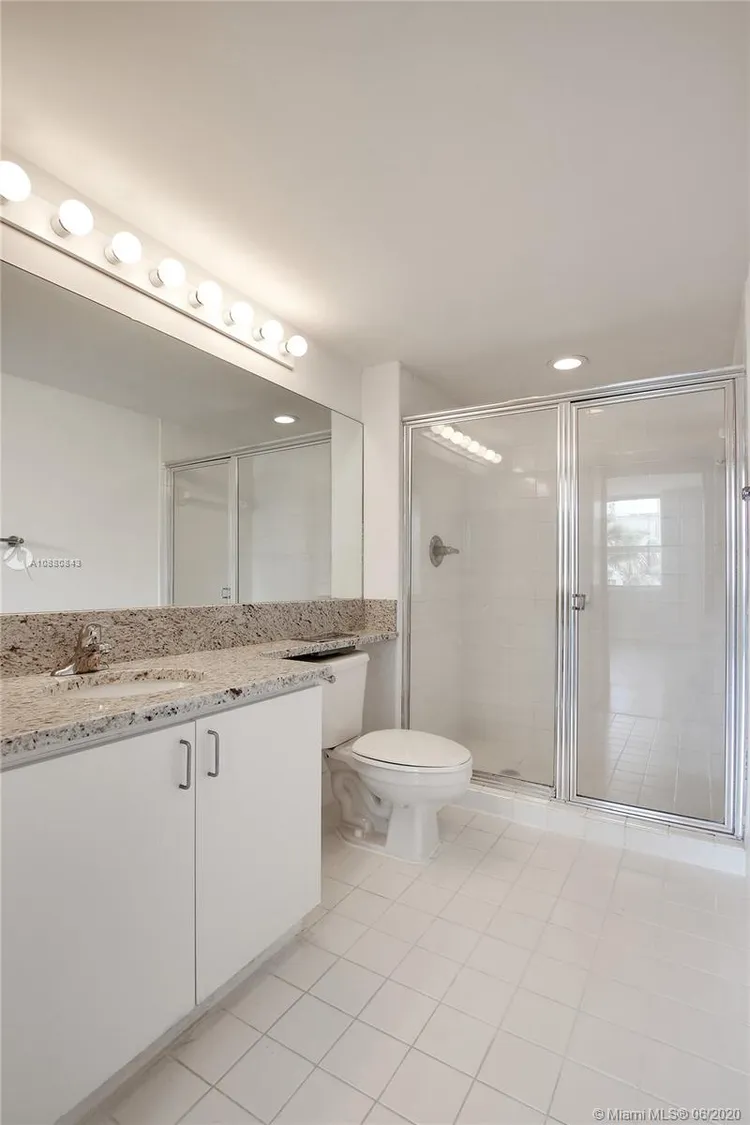 Yacht Club at Brickell #2402 image #15