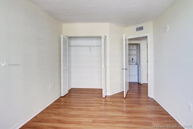 Yacht Club at Brickell #2402 image #21