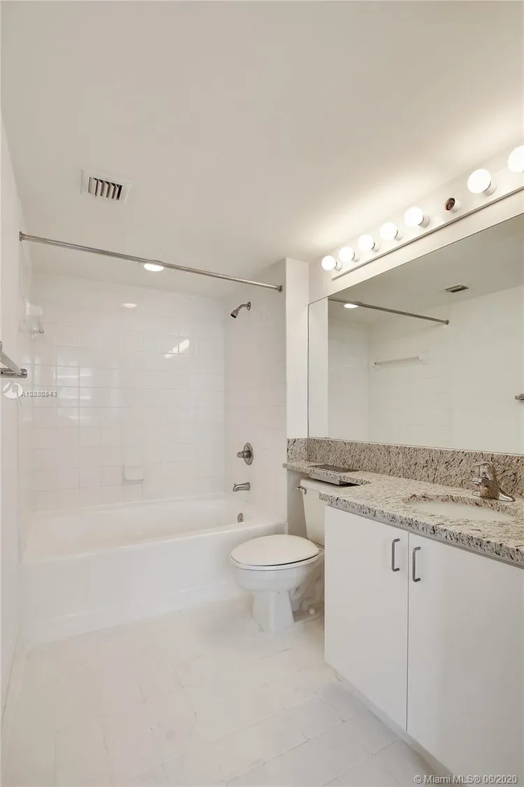 Yacht Club at Brickell #2402 image #22