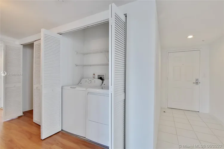 Yacht Club at Brickell #2402 image #23