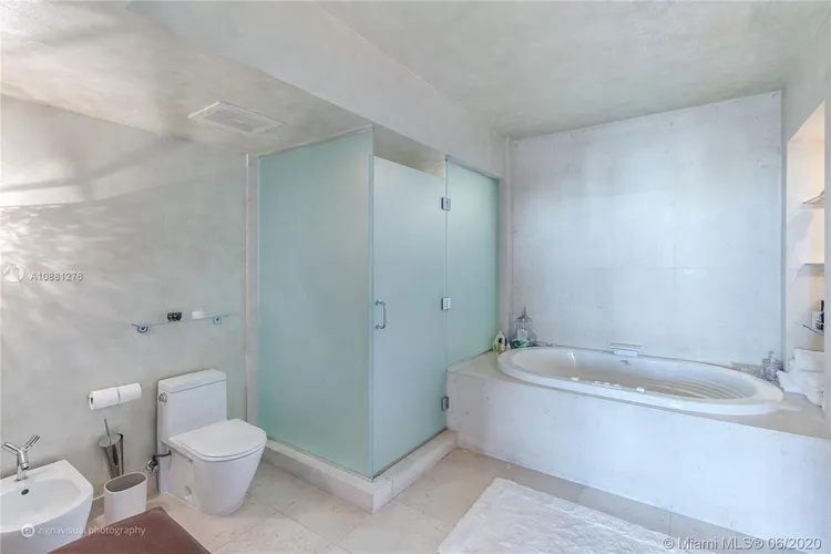 ICON South Beach #1004 image #14