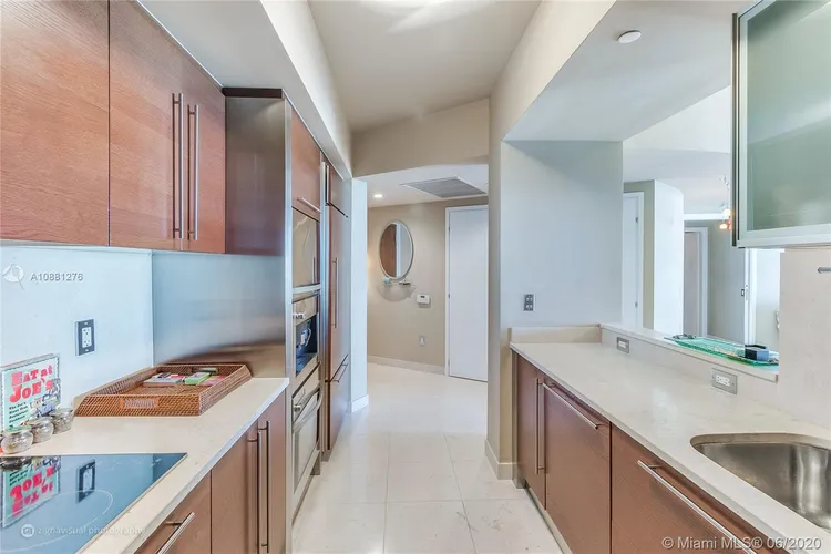 ICON South Beach #1004 image #9