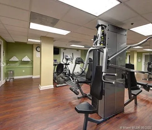 The Mutiny #515 image #17