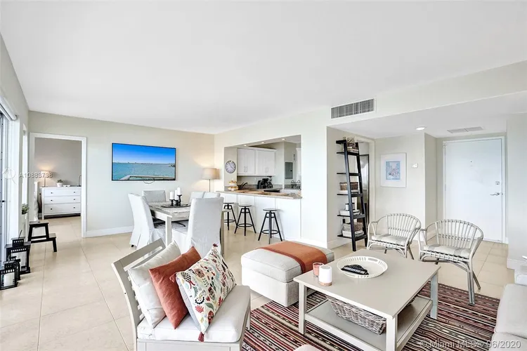 The Jockey Club I #1407 image #14