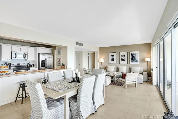 The Jockey Club I #1407 image #15