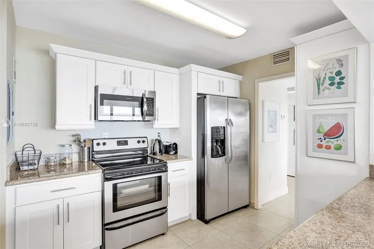 The Jockey Club I #1407 image #19