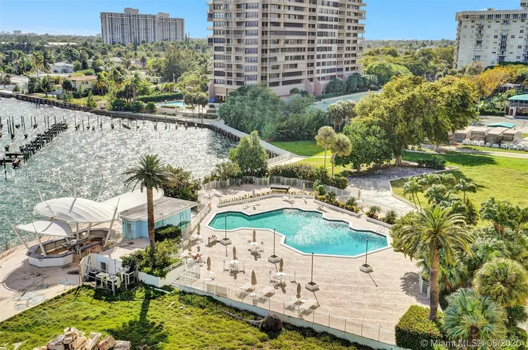 The Jockey Club I #1407 image #44