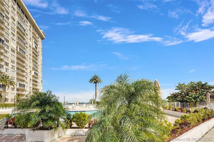 The Jockey Club I #1407 image #48