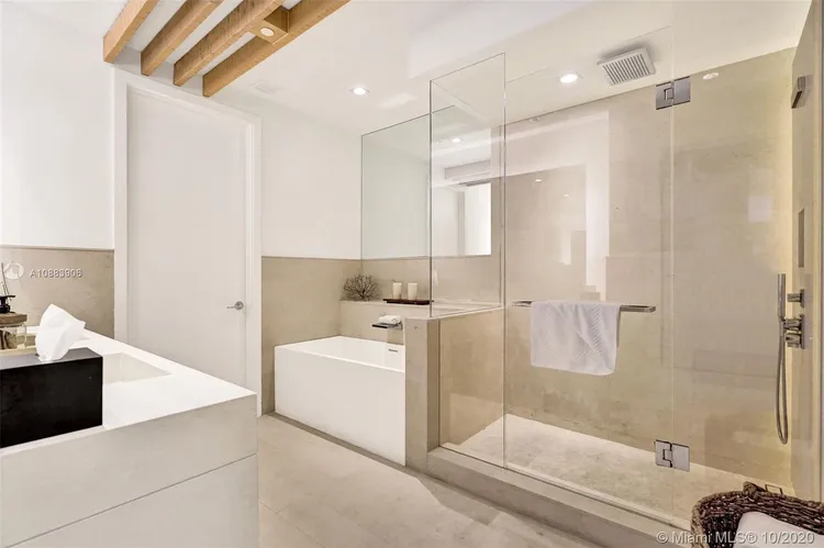 1 Hotel & Homes #PH-1618 image #14