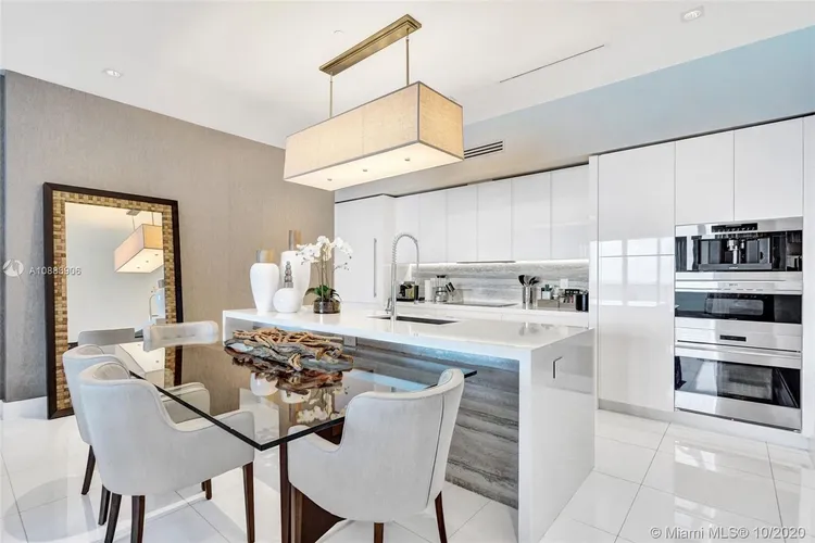 1 Hotel & Homes #PH-1618 image #8