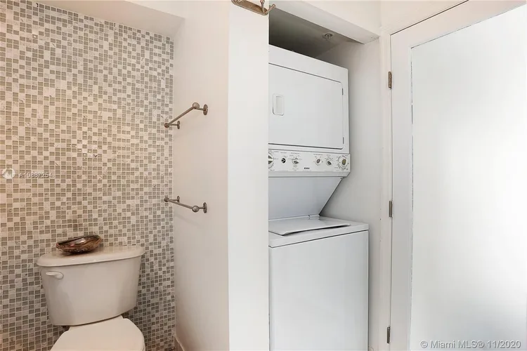 Lofts at South Beach #L302 image #10