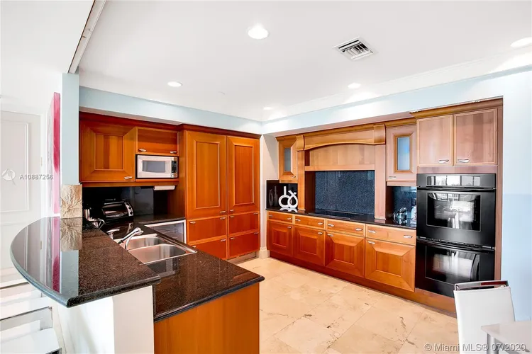 Porto Vita North Tower #2005 image #6