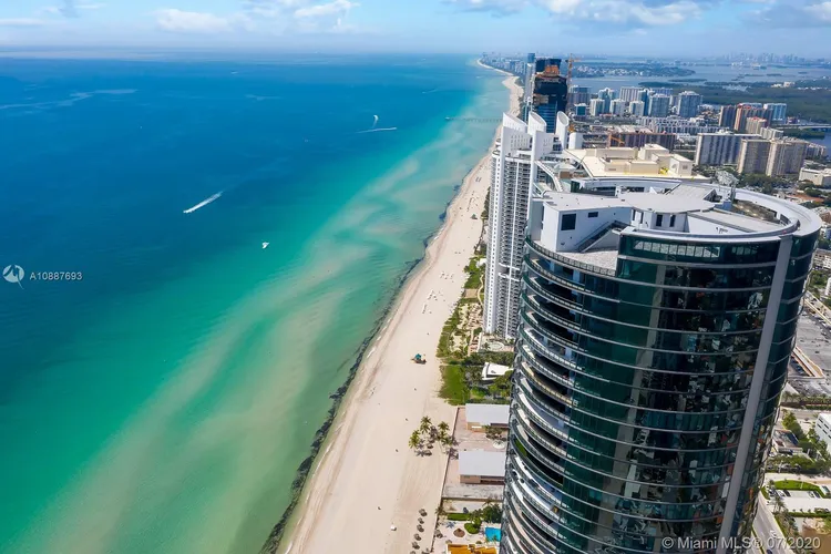 Porsche Design Tower #5205 image #36