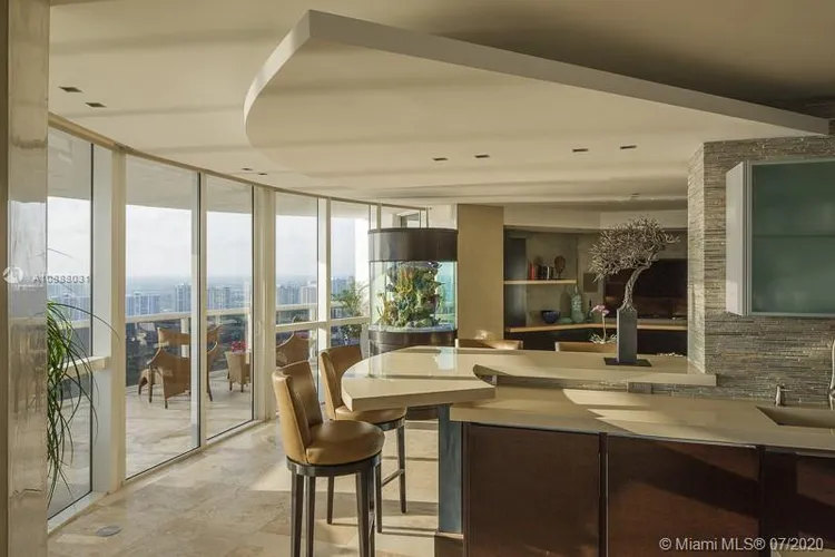 Trump Royale #PH-5101 image #8