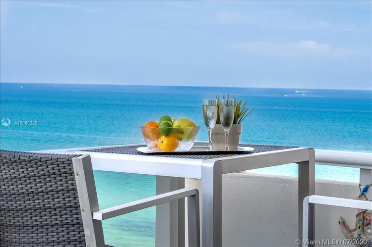 Parker Tower #1609 image #23