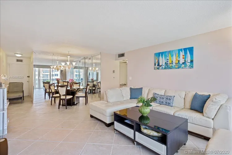 Parker Tower #1609 image #35