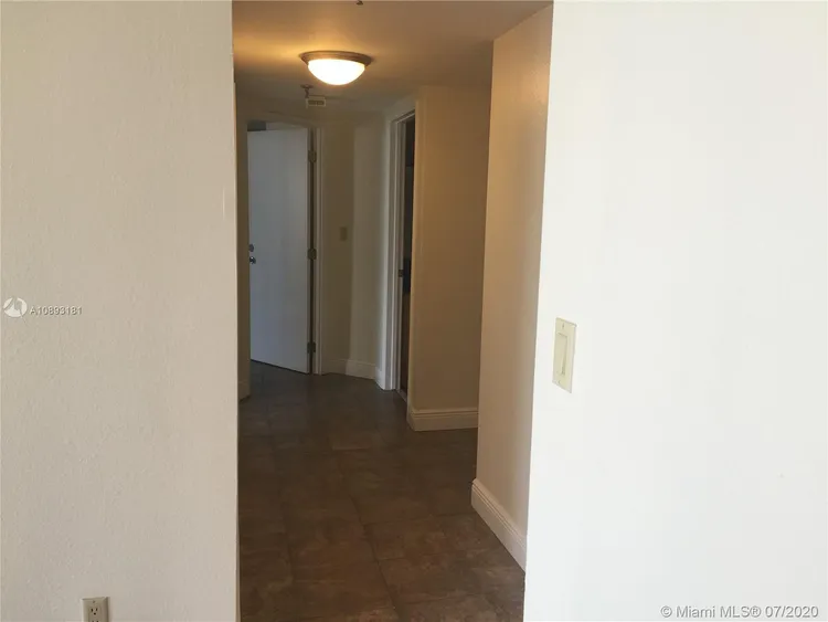 Brickell Key I #A1210 image #10