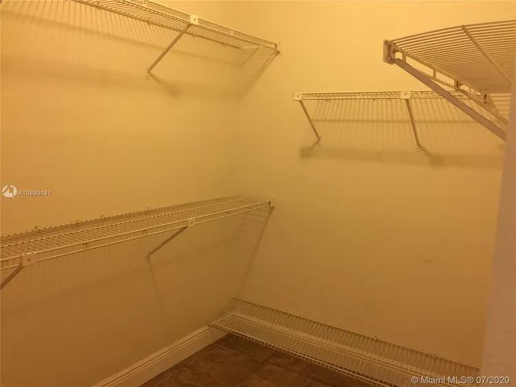 Brickell Key I #A1210 image #9