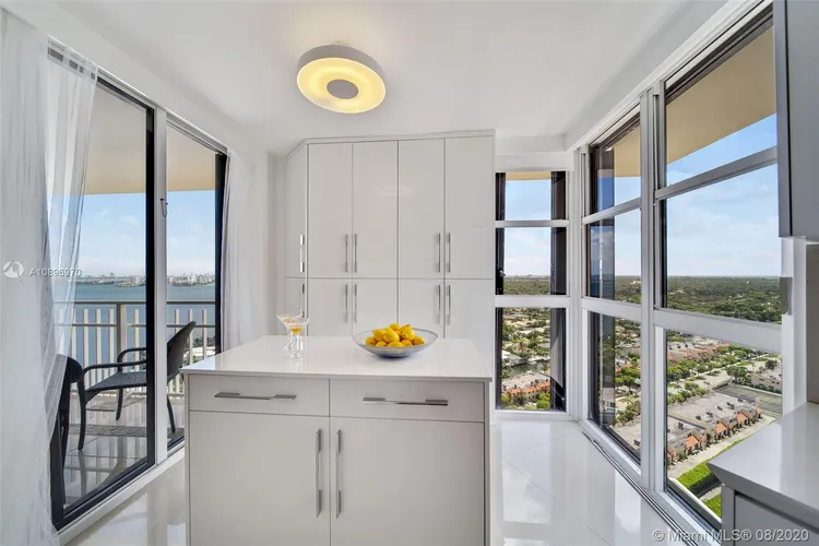 Towers of Quayside Condo #4 #TS12 image #32