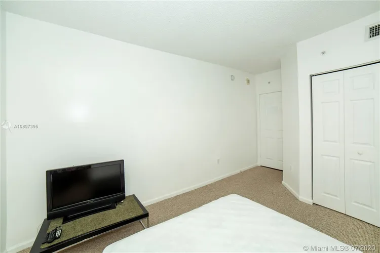 Porto Bellagio #1210 image #14