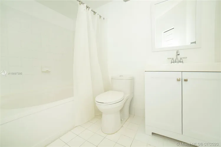 Porto Bellagio #1210 image #16