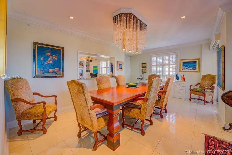 Padua Condo Deering Bay #284 image #12