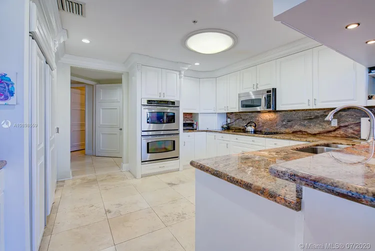 Padua Condo Deering Bay #284 image #19
