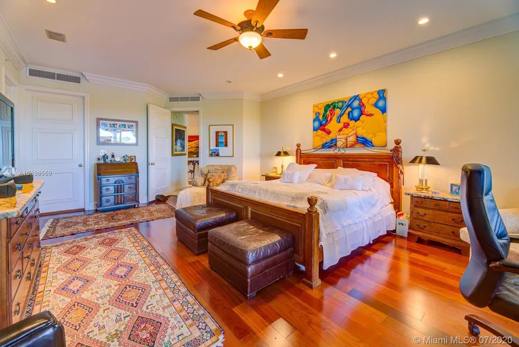 Padua Condo Deering Bay #284 image #22