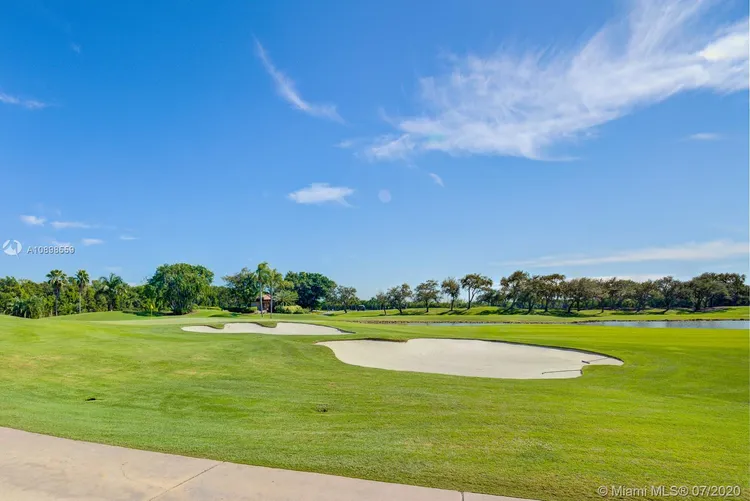 Padua Condo Deering Bay #284 image #38