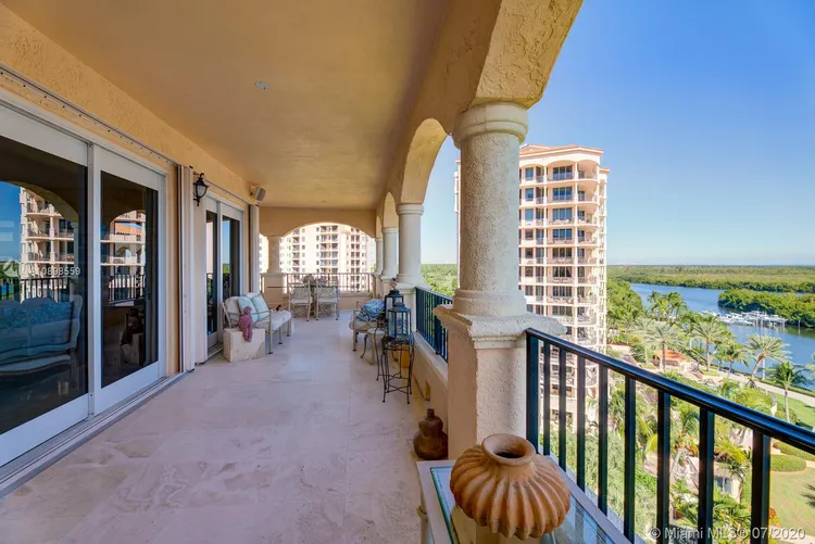 Padua Condo Deering Bay #284 image #6