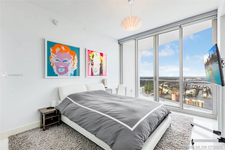 Jade Signature #4905 image #15