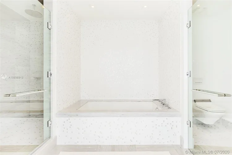 Jade Signature #4905 image #19