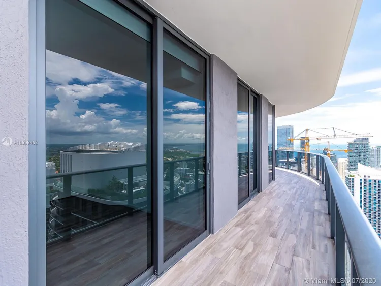 SLS Lux Brickell #5501 image #30